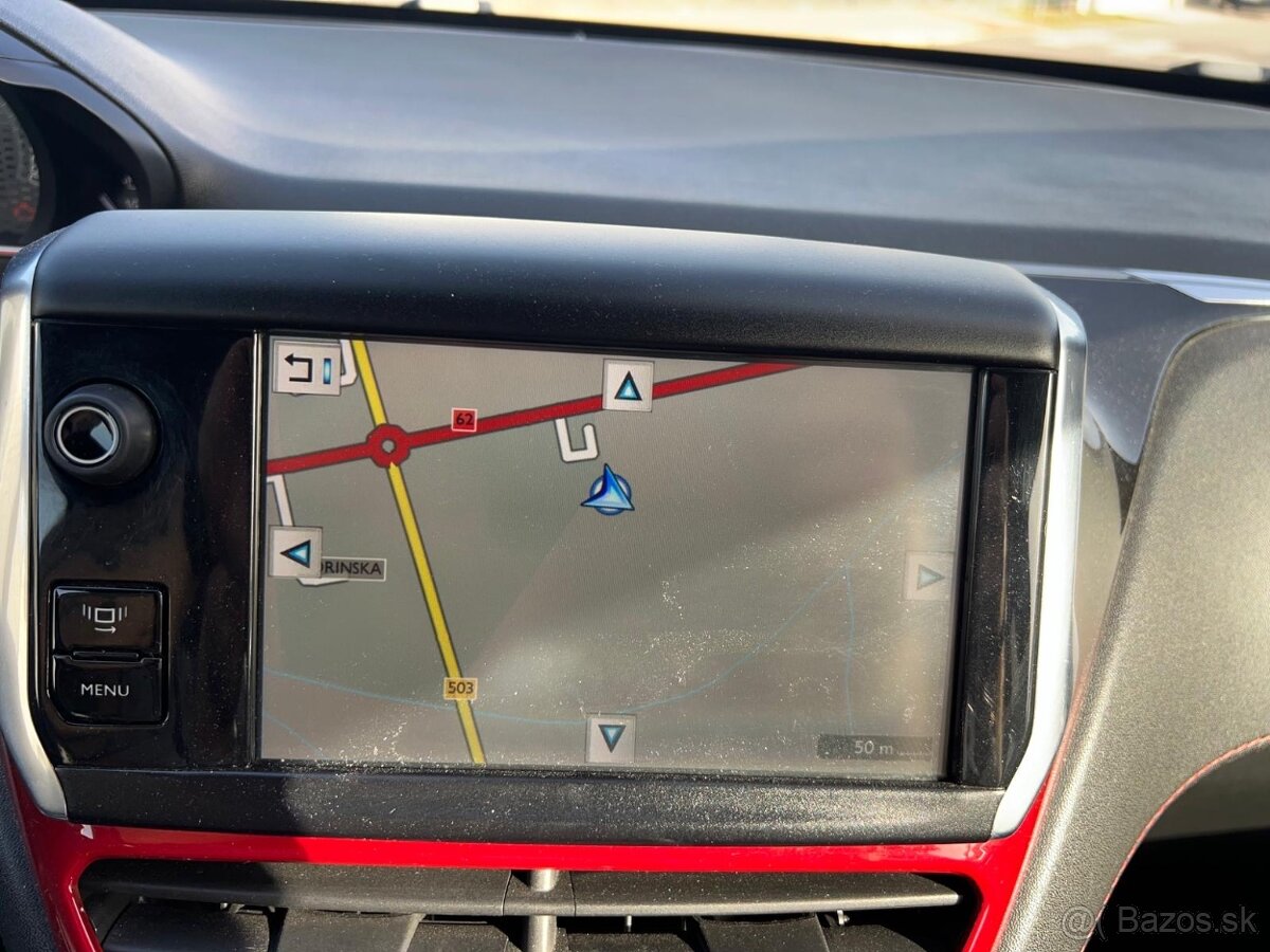 Peugeot 208 gti - 10