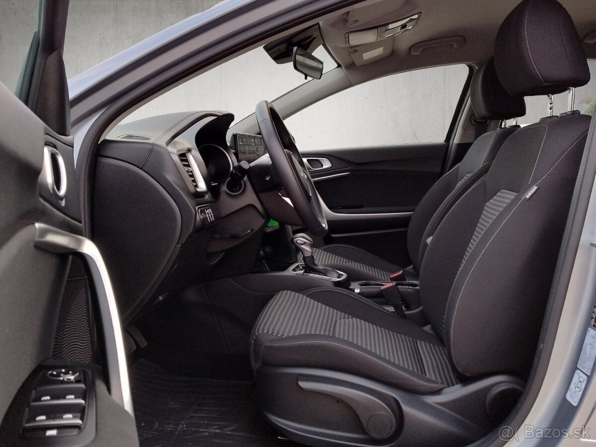 Kia XCeed 1.5 T-GDi A7 Silver - 10