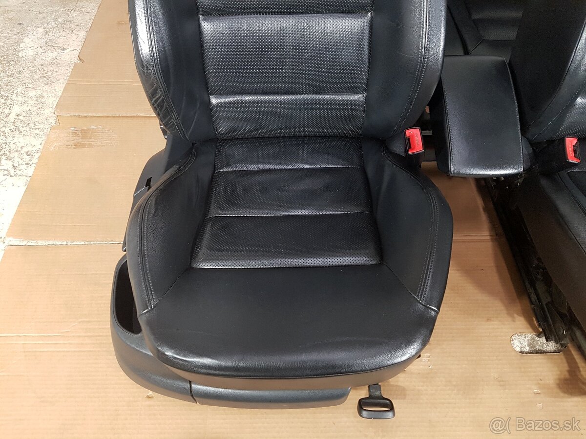 Predám celokožené sedačky Škoda Octavia 2 RS Facelift Combi - 10