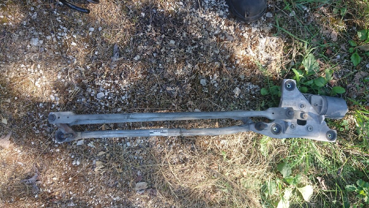 Rozpredám volvo v50 3x aj iné farby 1.6 diesel - 10