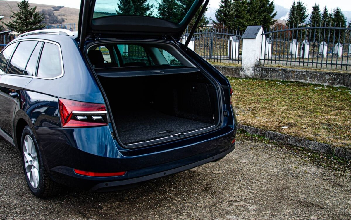 Škoda Superb Combi 2.0 TDI SCR Style DSG - 10