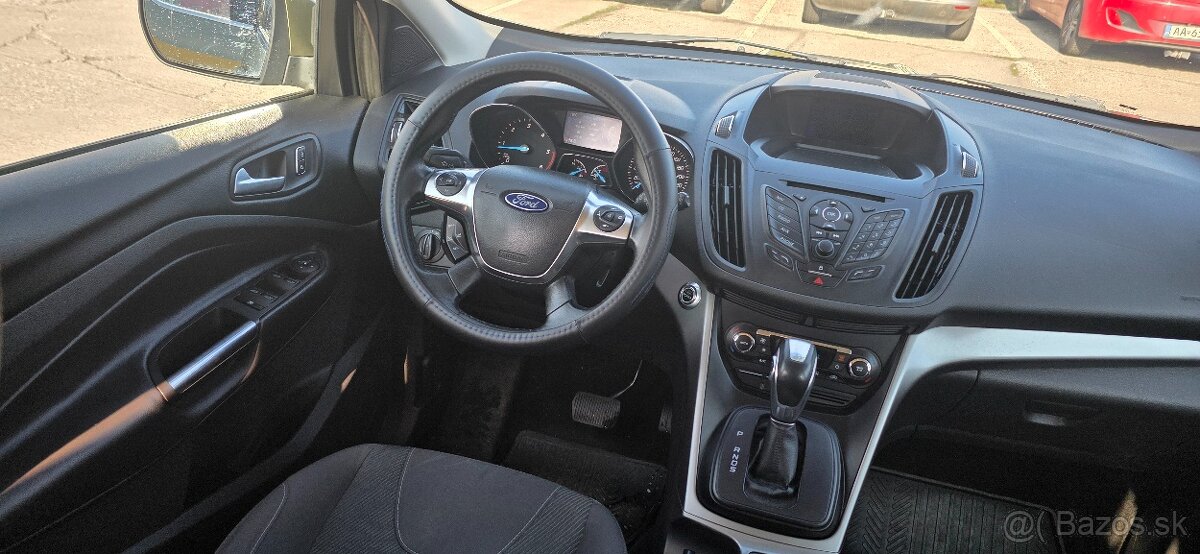 Ford Kuga 4x4 - 10