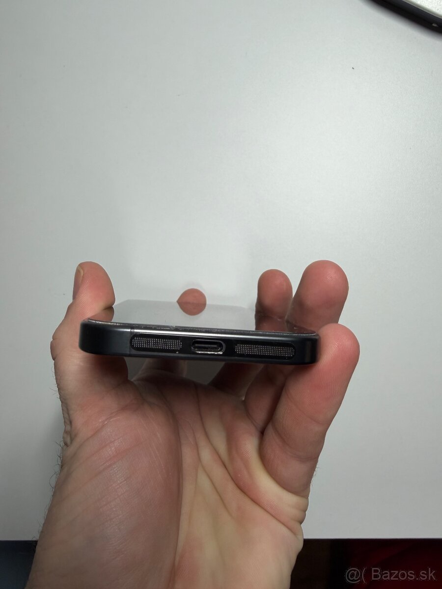 Iphone 15 Pro Black Titanium 128Gb - 10