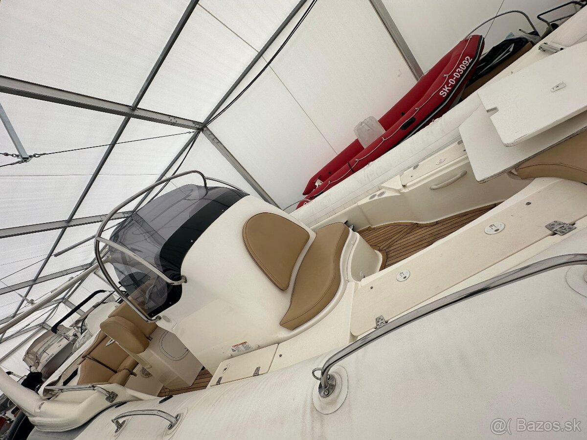 Zodiac Medline III Evinrude 250HP - 10