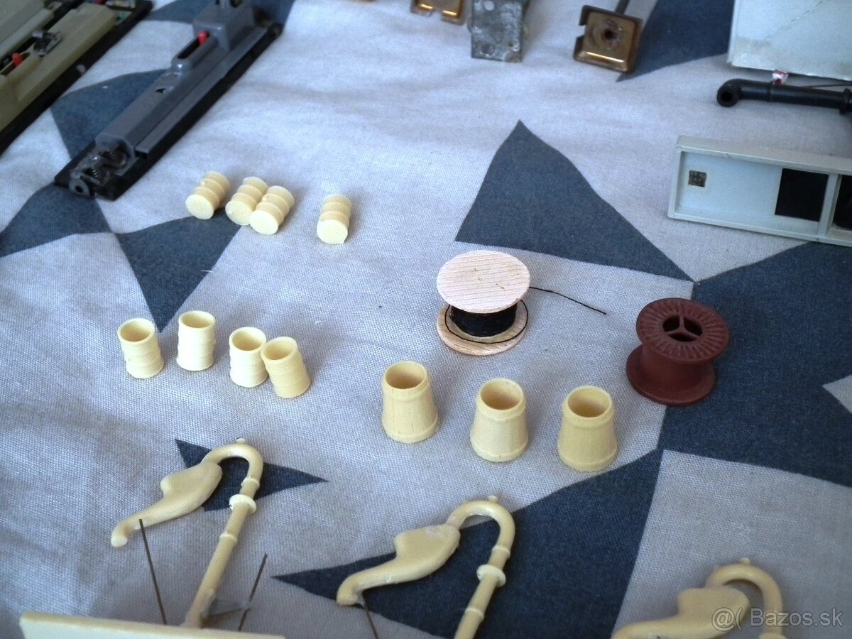 Predam H0 Doplnky Model. Zeleznicky - 10