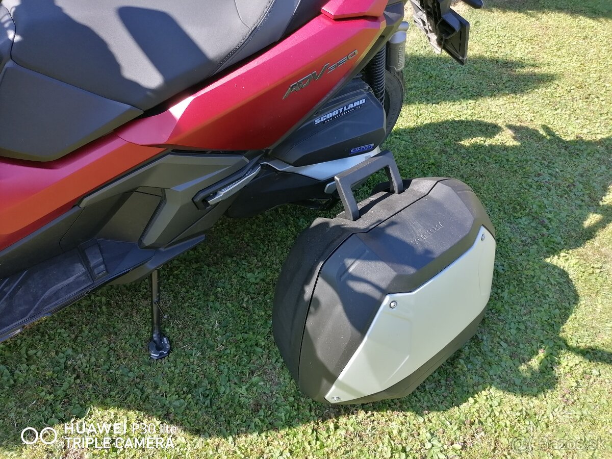 Honda ADV 350 - 10