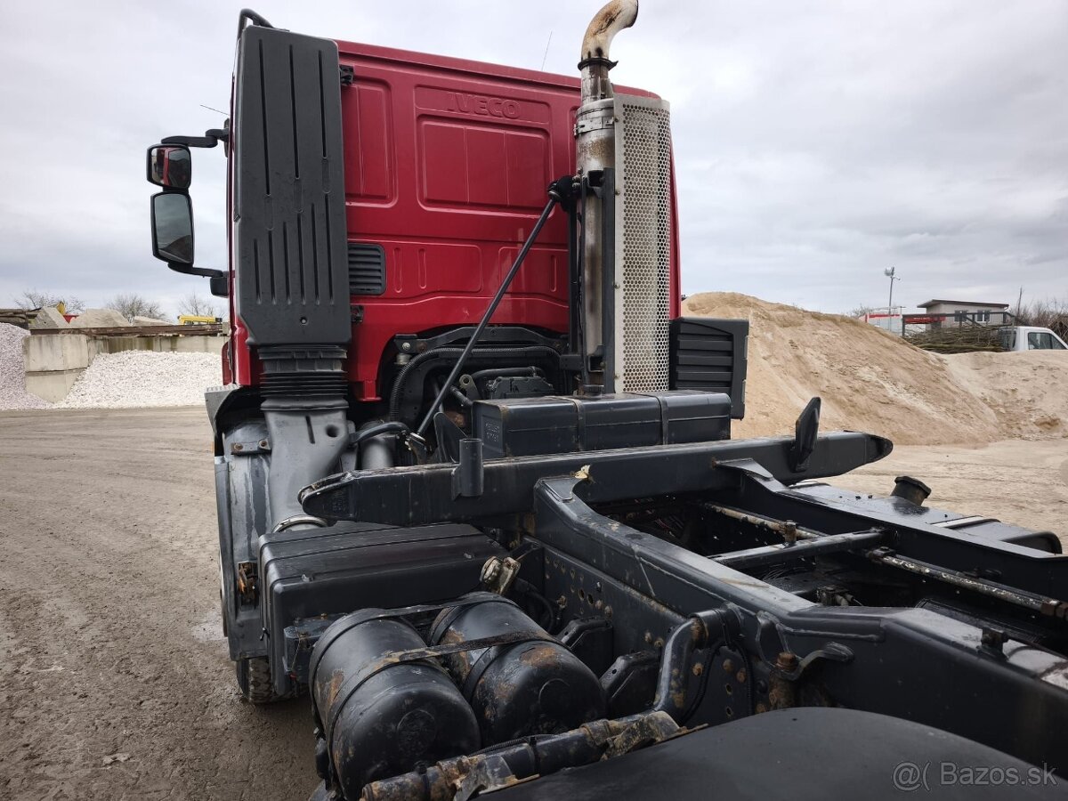 Sklápěč IVECO TRAKKER 6x4 MEILLER S3 - 10