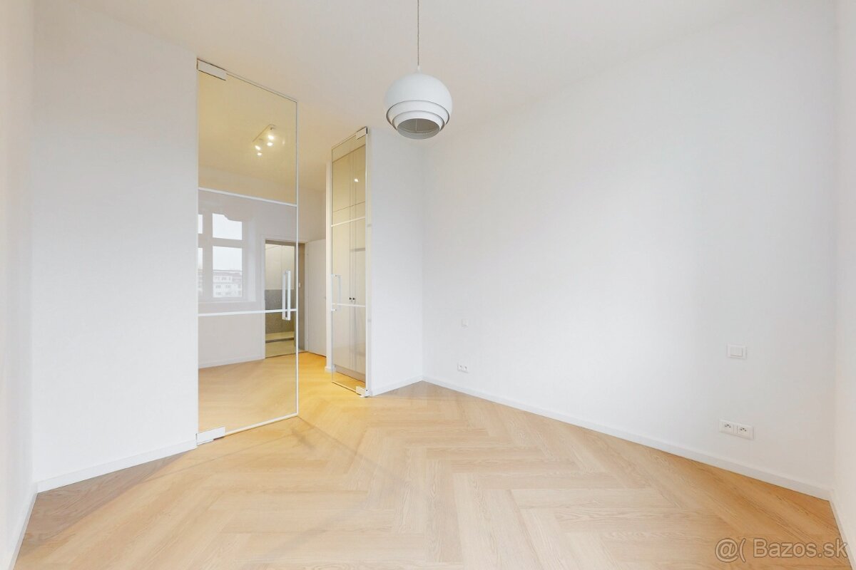 EXKLUZÍVNE 2-izb zrekonštruovaný byt STARÉ MESTO - 10