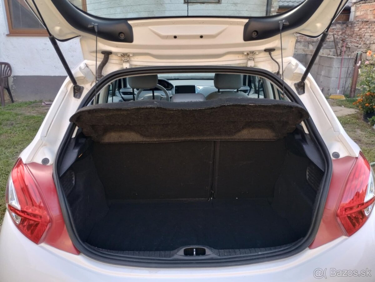 Peugeot 208 1.4 vti - 10
