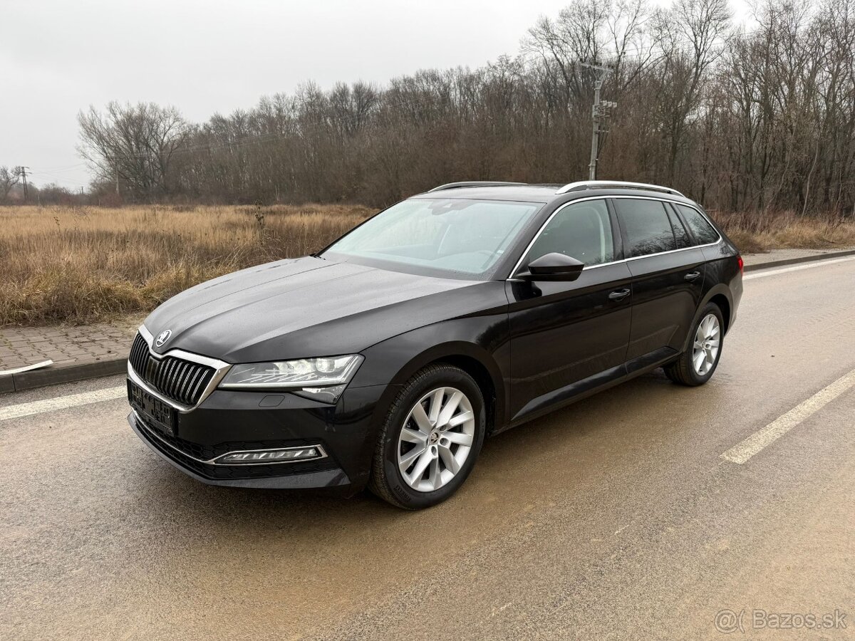 Škoda Superb Combi 2.0 TDI STYLE 4x4 - 10