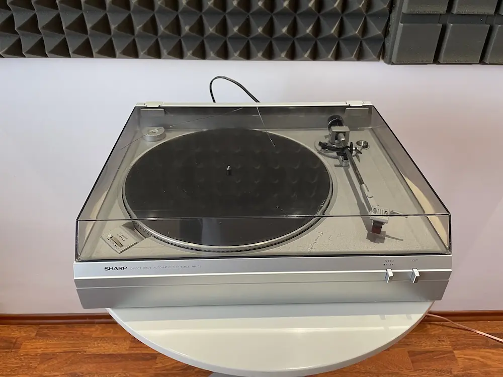 Gramofón Sharp RP-31 Direct Drive - 10