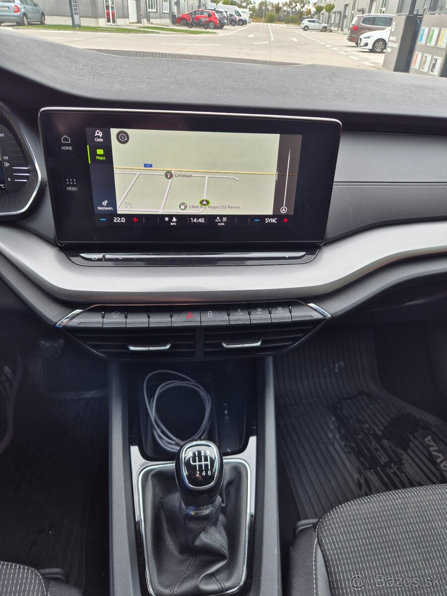 Škoda Octavia combi 2.0 TDI - 10