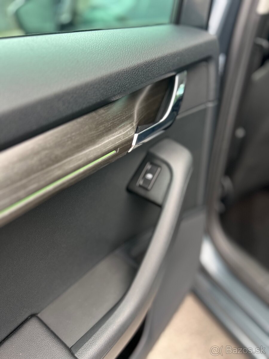 Škoda Octavia 3 facelift Scout 2018 dsg 4x4 - 10