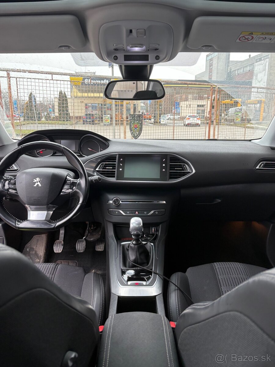 Peugeot 308 sw 1.6 HDI - 10