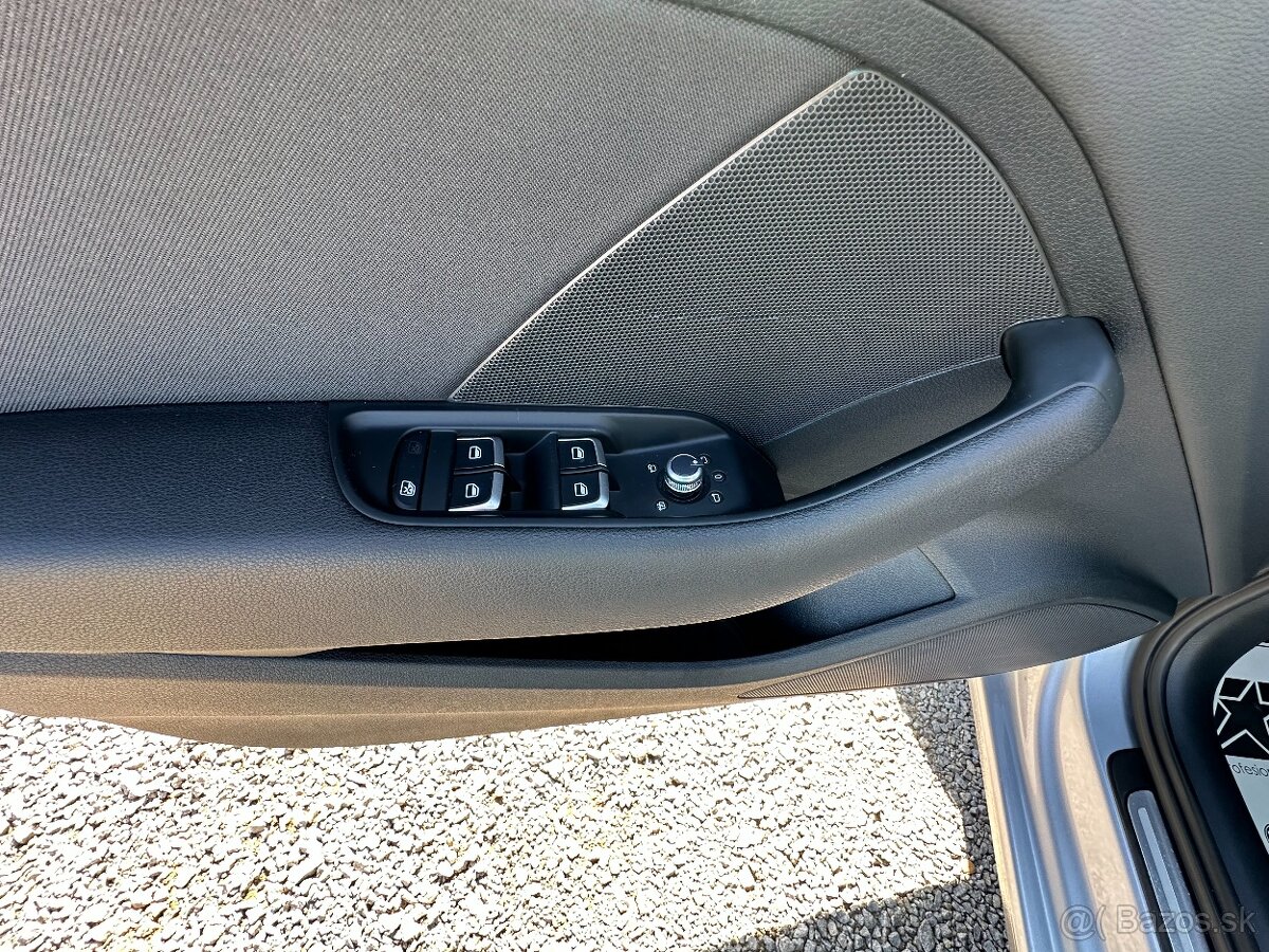 Audi A3 Sportback 2.0 TDI DPF Ambiente - 10