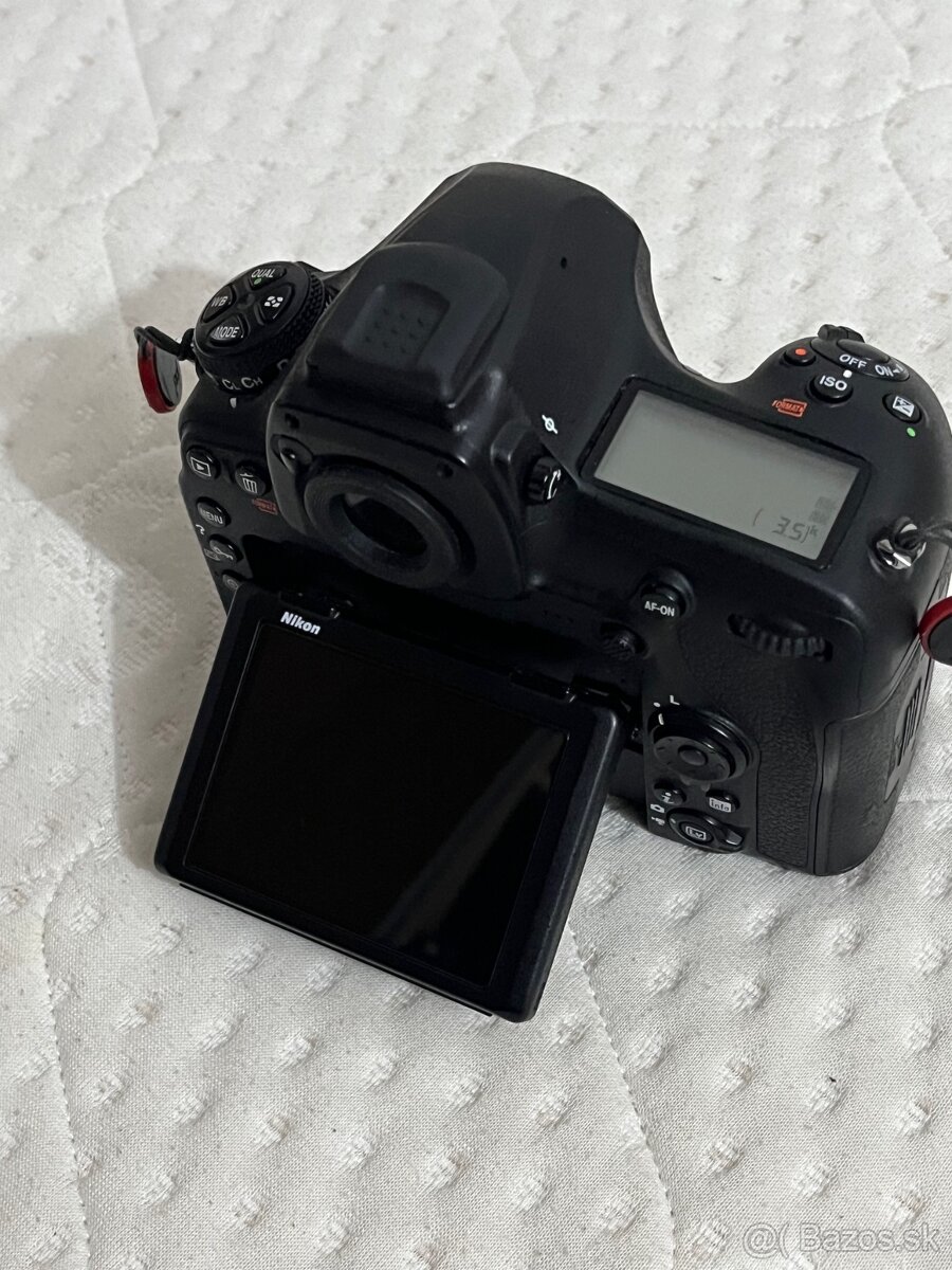 Nikon D850 - super stav - 10