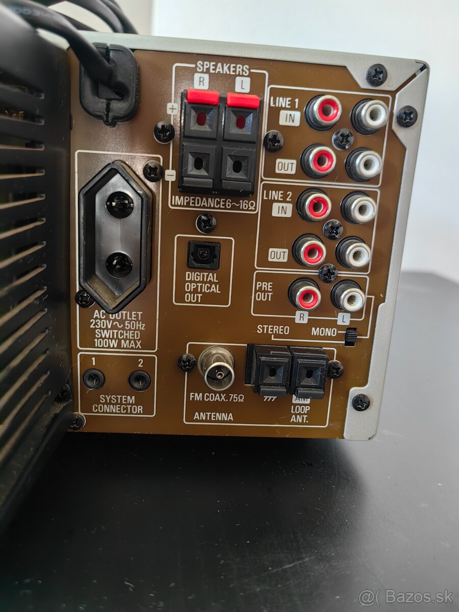 Denon UD-M50 receiver - 10