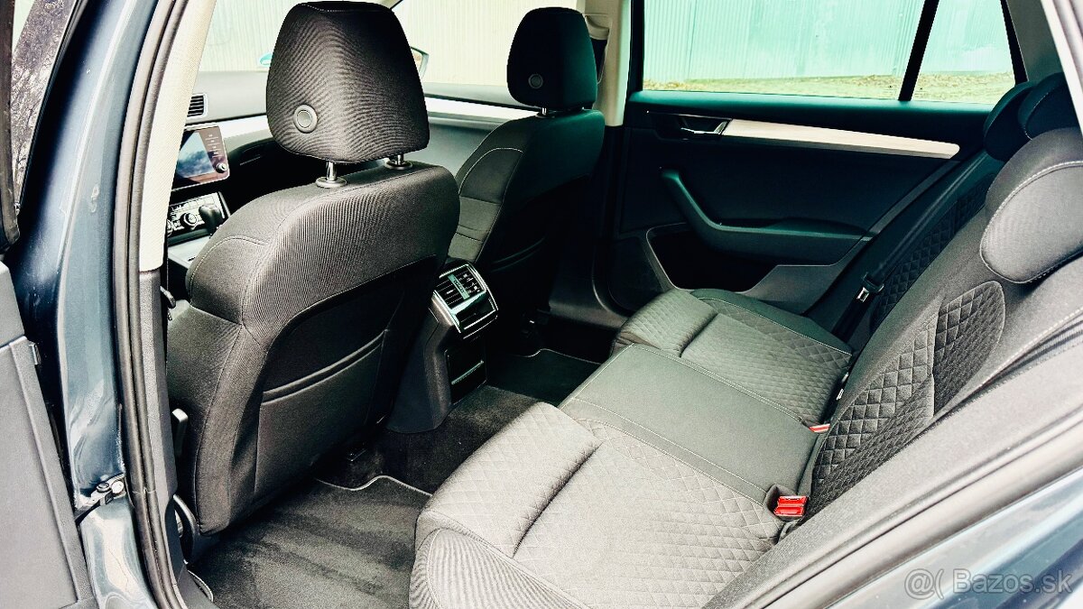 Škoda superb combi - 10