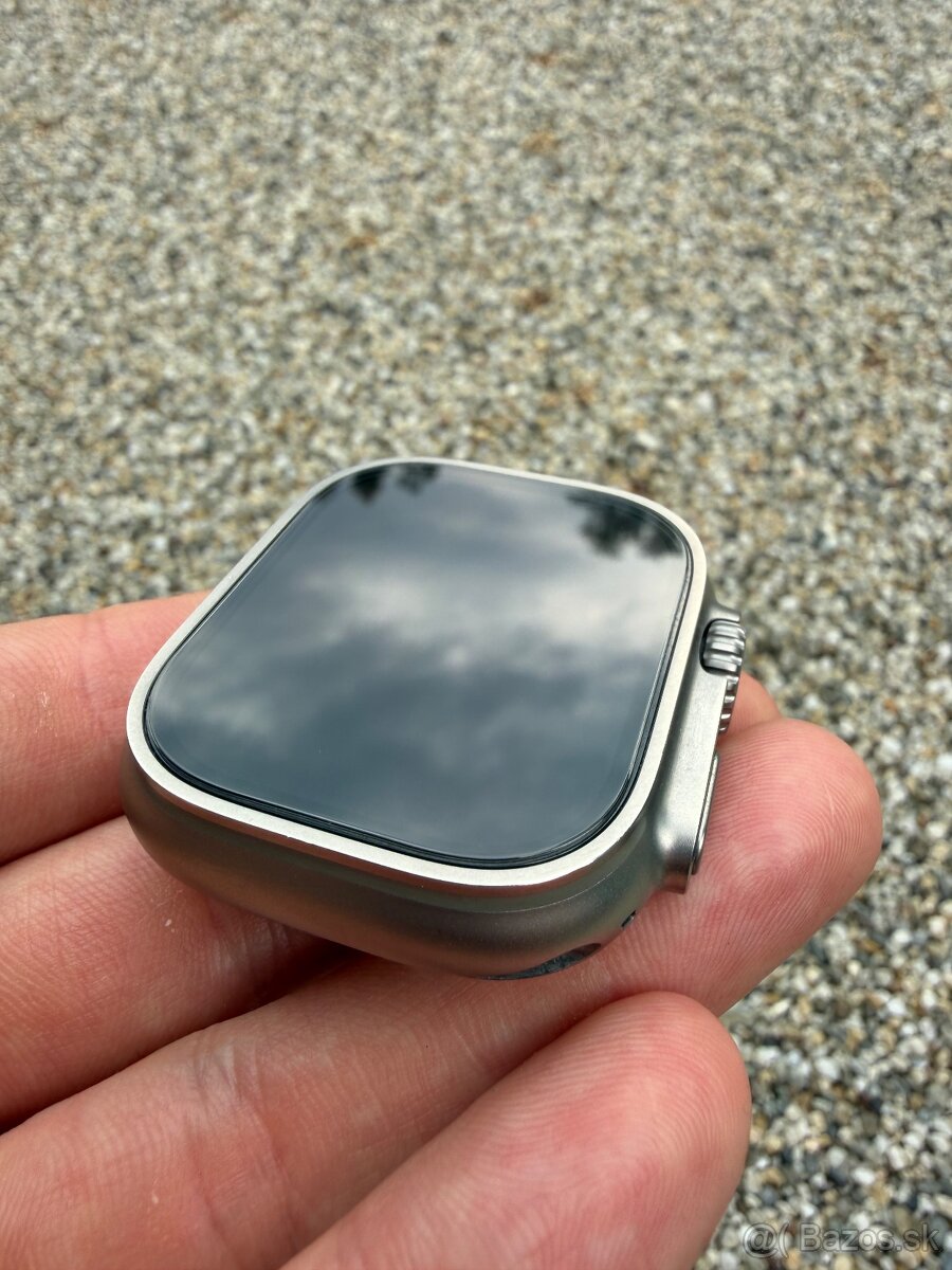 Apple Watch Ultra 2 - 10
