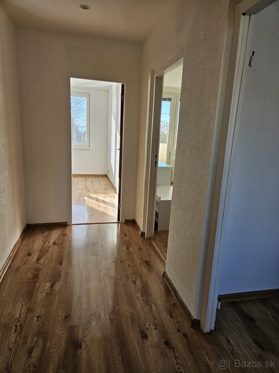 3 izbový byt - Prievidza -sever 72m2 - 10