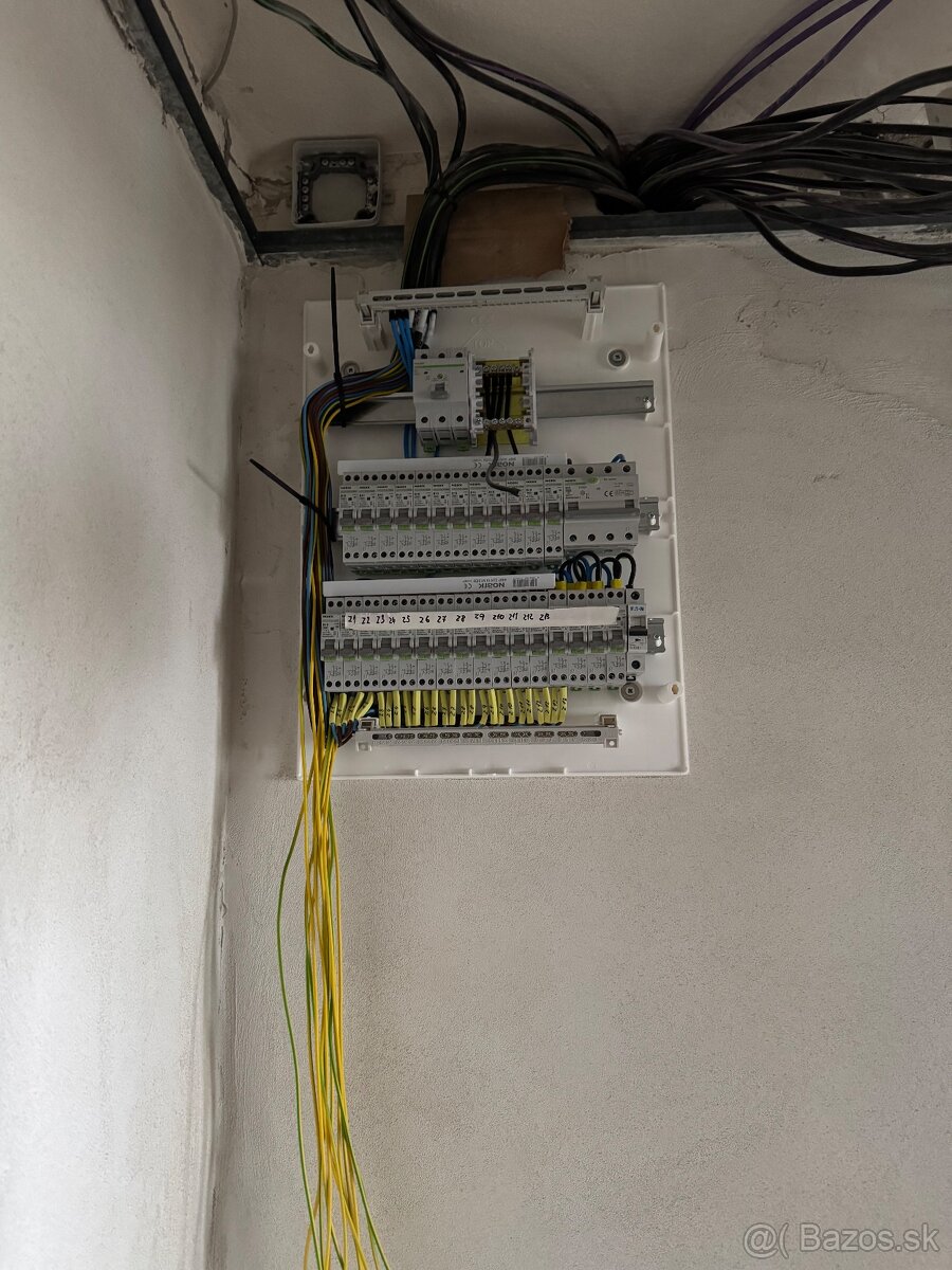 KOMPLETNÉ REKONŠTRUKCIE BYTOV A DOMOV - 10