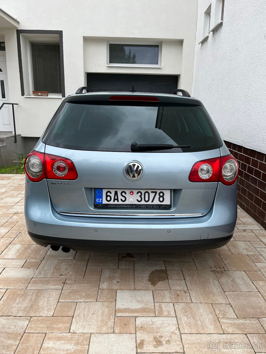 VW Passat kombi B6 benzín automat - 10