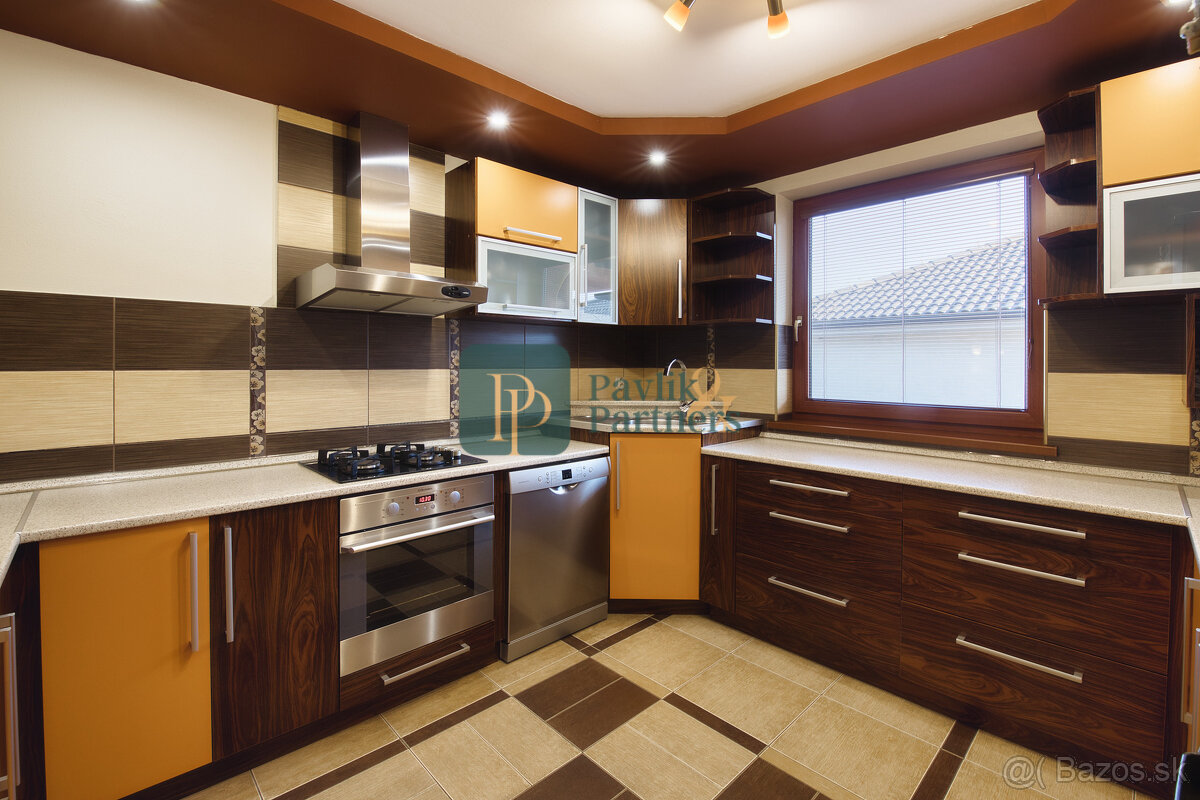 Predaj 4izbový rodinný dom Sľažany, pozemok 12á, EXKLUZÍVNE - 10