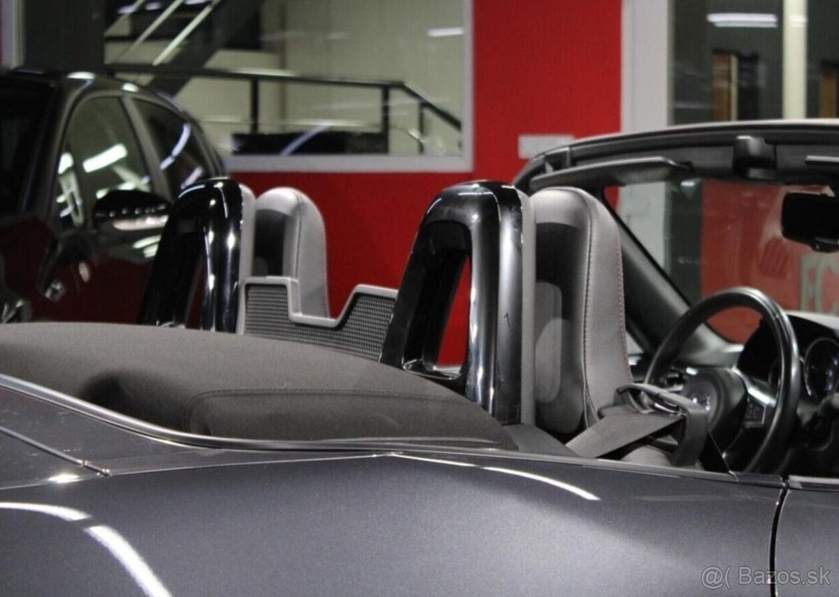 Mazda MX-5 Skyactive Exclusive-Line benzín manuál - 10