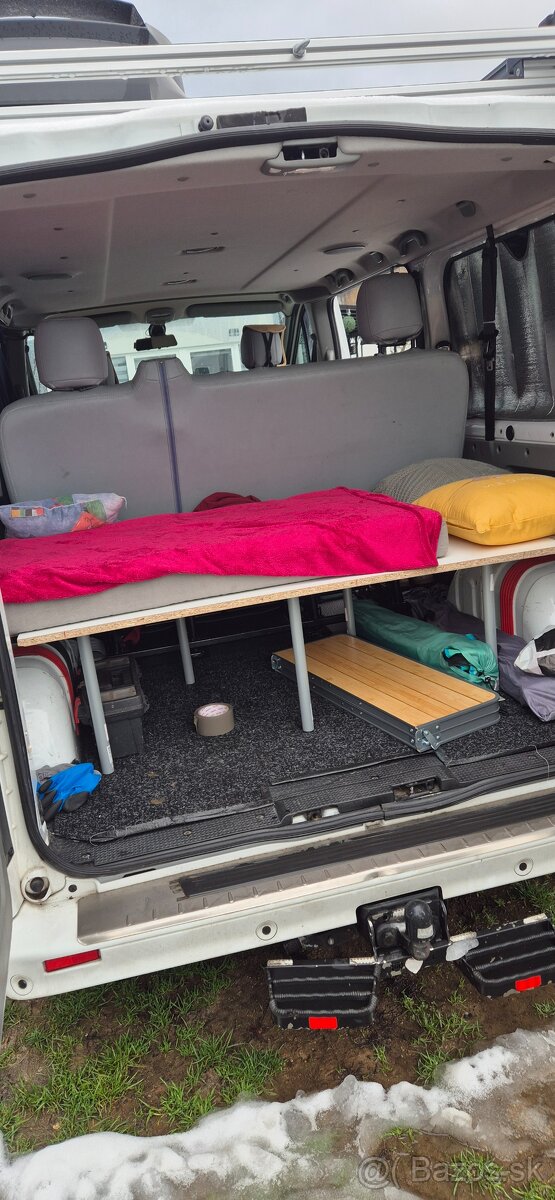 Predam Renault Trafic 2.5td Passenger 8miestny.M - 10