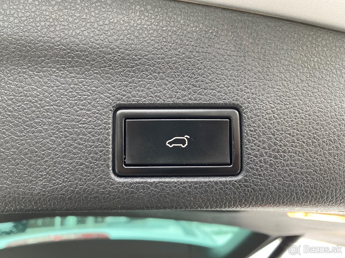 VOLKSWAGEN SHARAN 2.0 TDI HIGHLINE 4motion, 7 miestne - 10