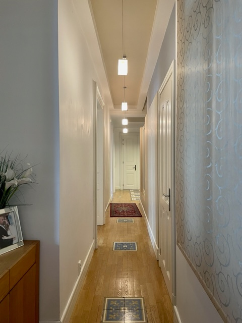 BA I. Na prenájom 5 izbový byt v centre - 10