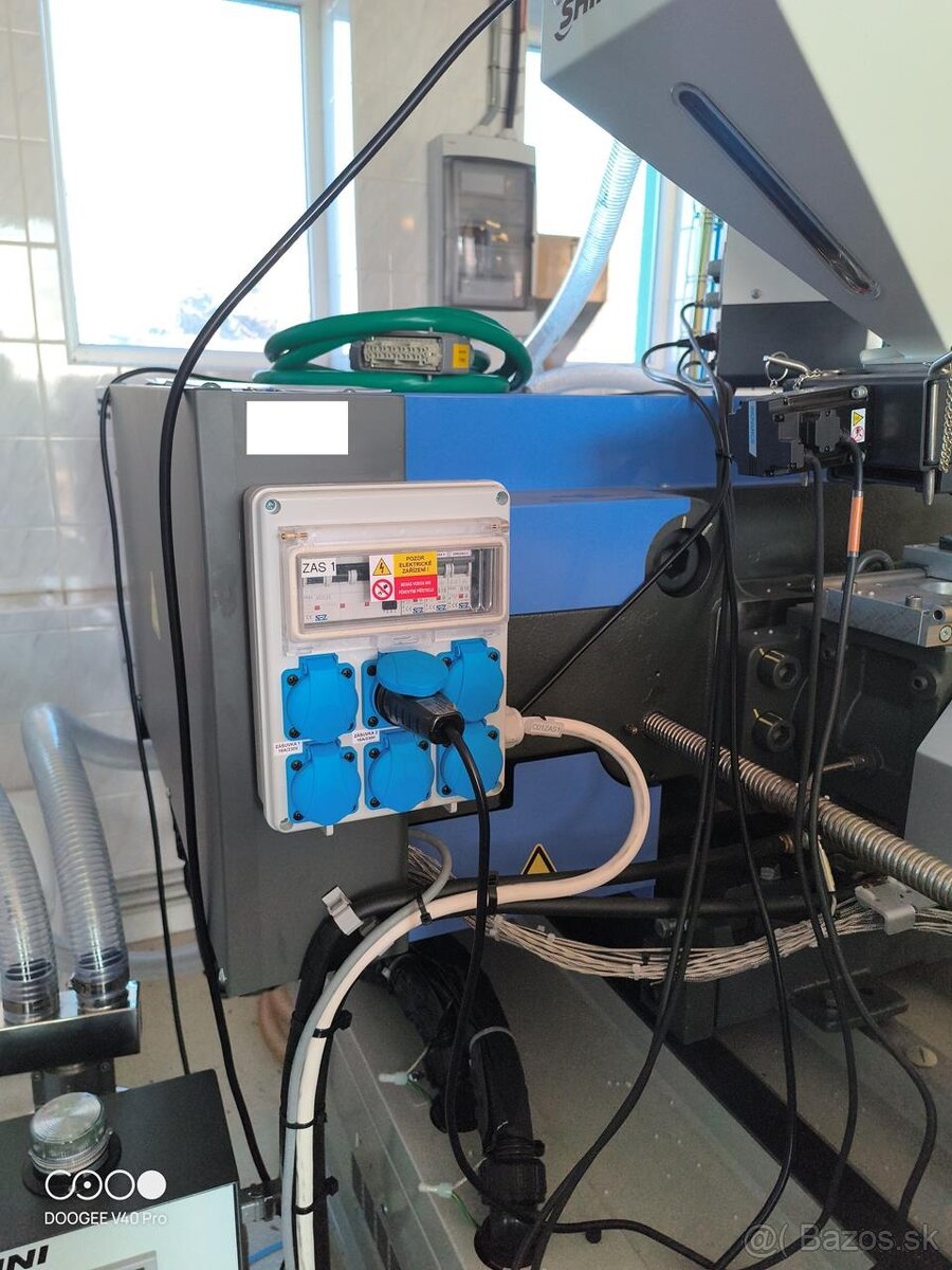 Vstřikovací lis na plasty JSW J100ADS-180U 45 - 10