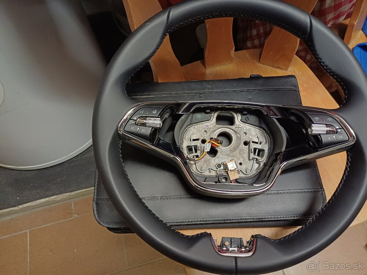 Predam multifunkc. volanty Skoda Octavia IV, Scala Kodiaq - 10