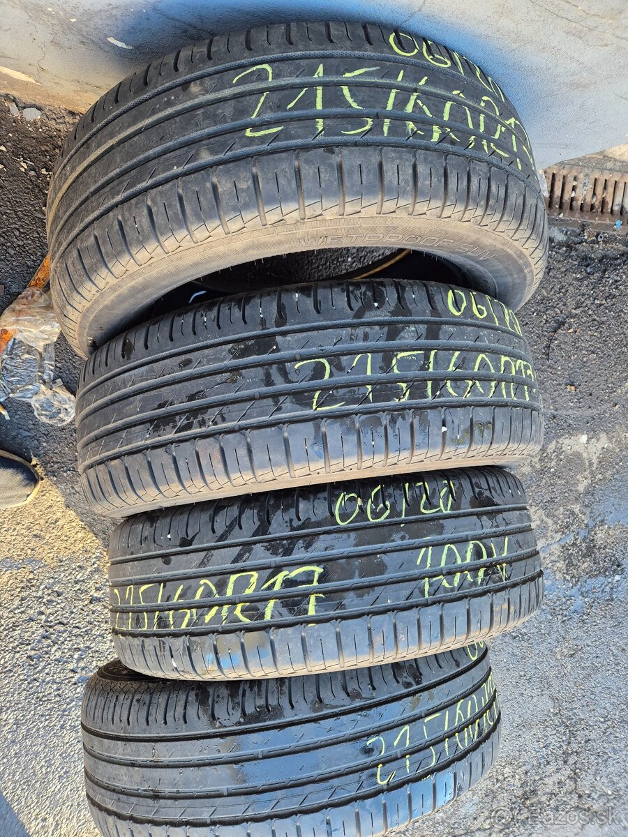 Predam letne pneu 4x 215/60R17 Nokian - 10