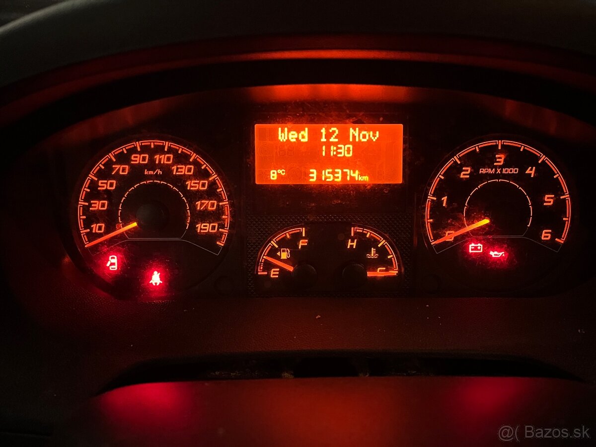 Predám CITROEN JUMPER 2,0 96kW - 10