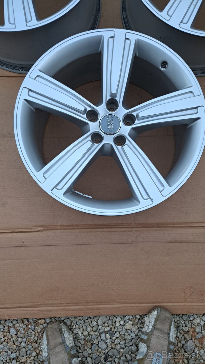 Predám original sadu kolies Audi 5x112R19, E-8,0Jx19H2, ET32 - 10
