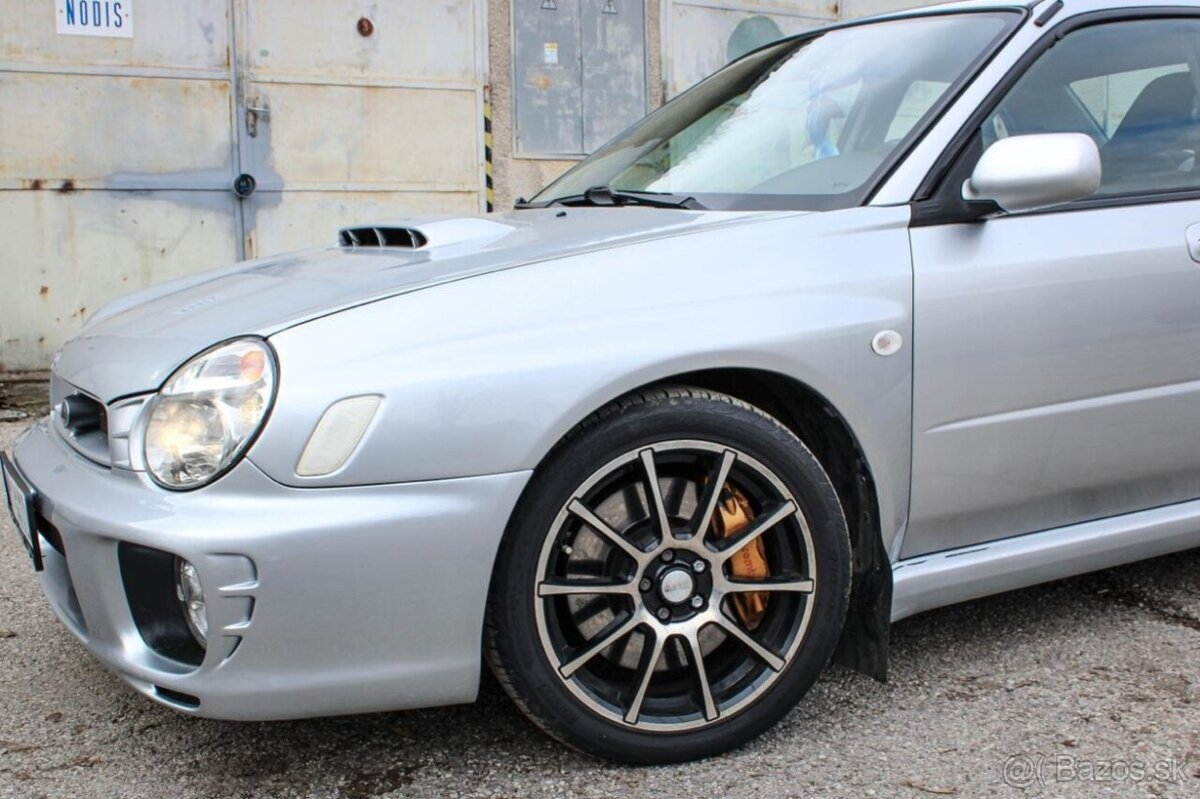 Subaru Impreza 2.0 WRX - 10
