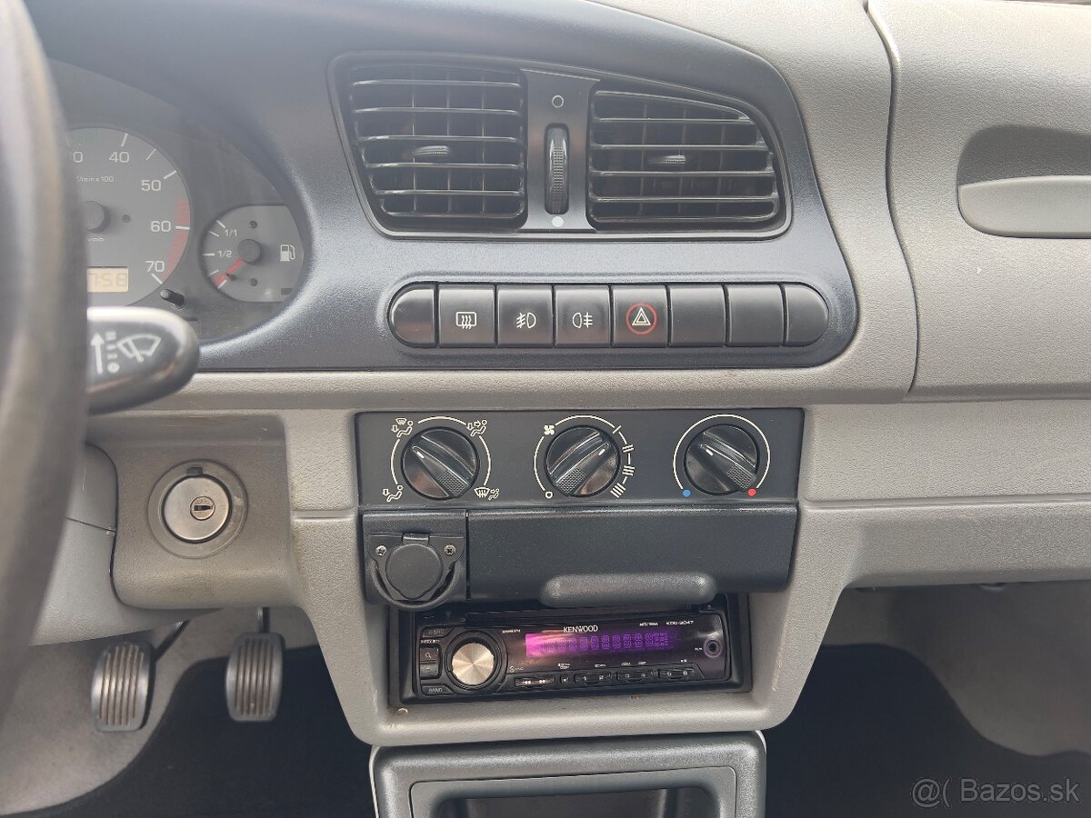 Škoda Felicia 1.3 benzín - 10