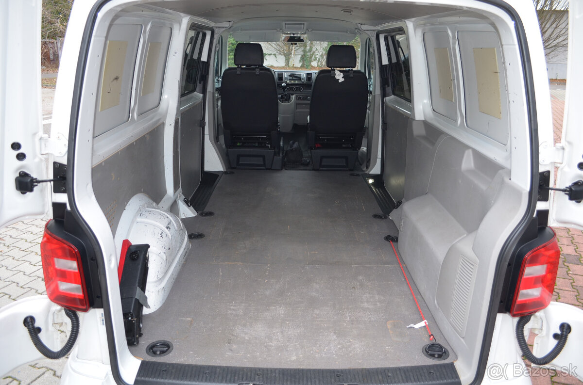 Volkswagen Transporter T6 Long 2.0 TDI Bluemotion - 10