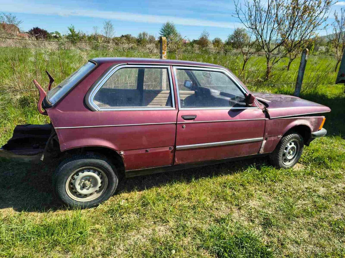 BMW e21 - 10