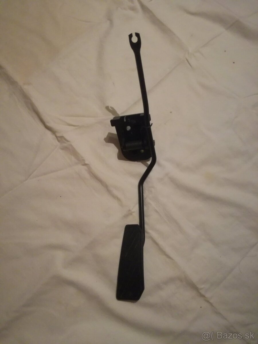 Mazda 323 BG pedále+snímače polohy - 10