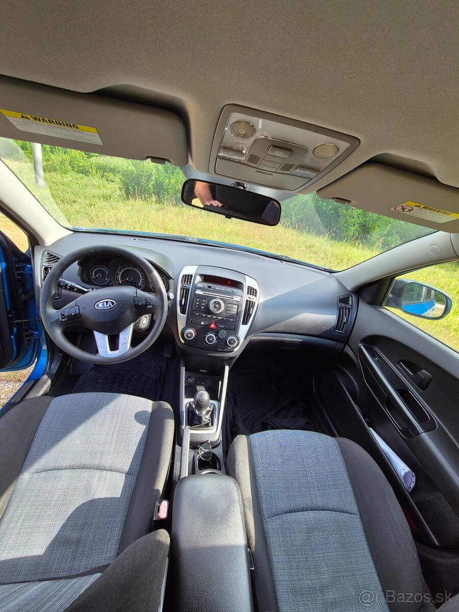 PREDAM Kia Ceed 77Kw benzin 2011 - 10