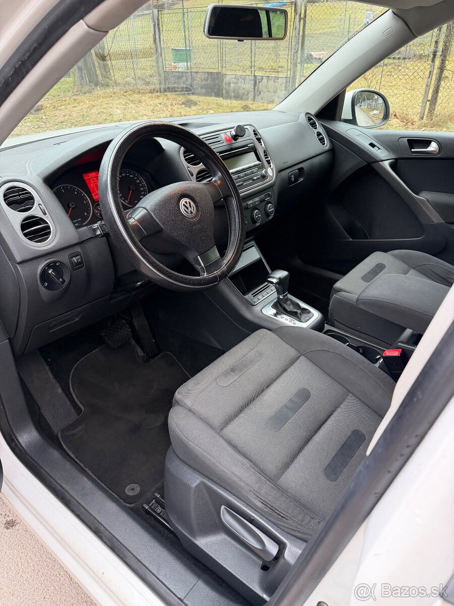 Volkswagen Tiguan 2.0 TDi 4 MOTION DSG - 10