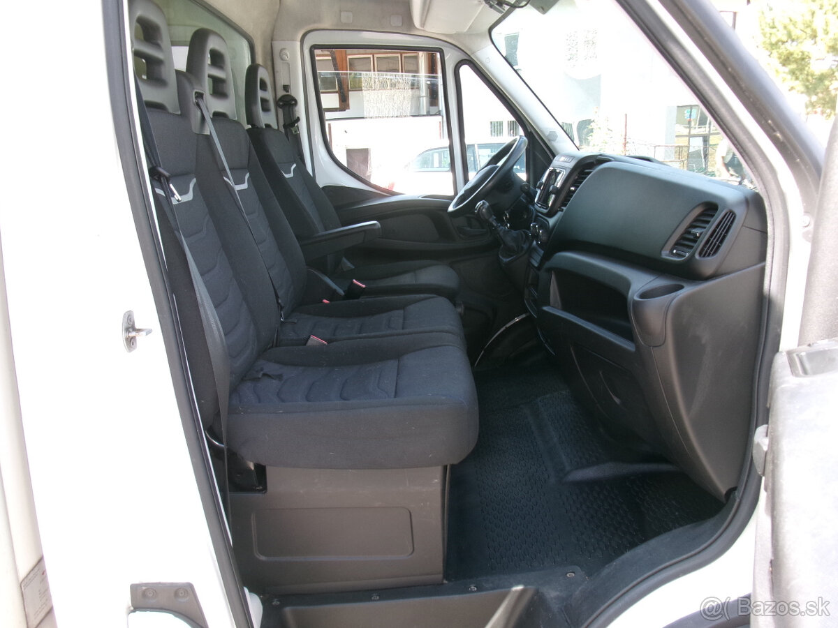 IVECO DAILY 35 S 16 CHLAĎÁK - 10