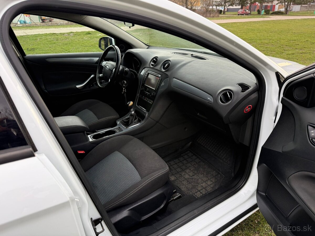 Ford Mondeo kombi mk4 - 10