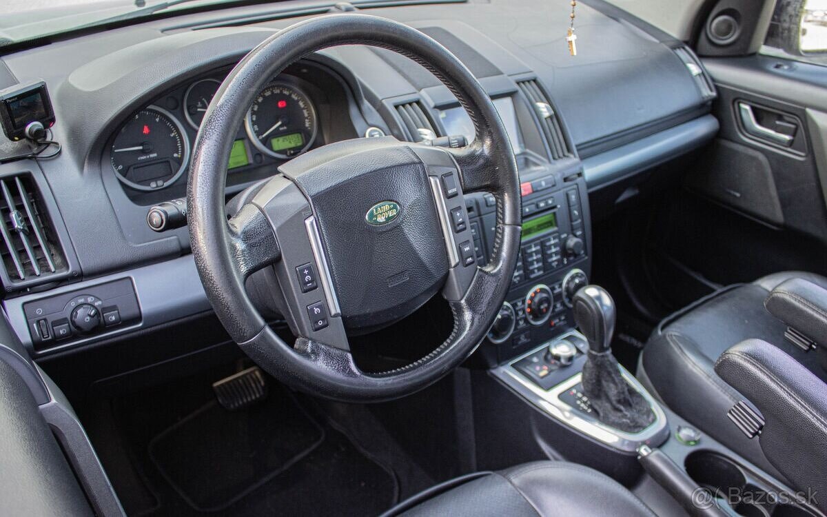 Land Rover Freelander 2 2.2 Td4 S A/T - 10