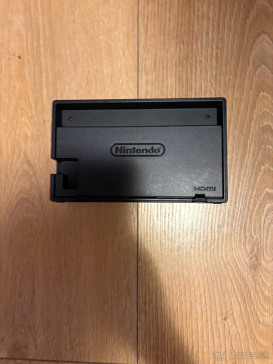 Nintendo Switch - 10