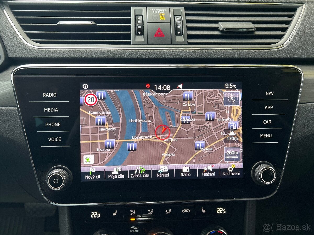 Škoda Superb combi 2.0TDI DSG Style - 10