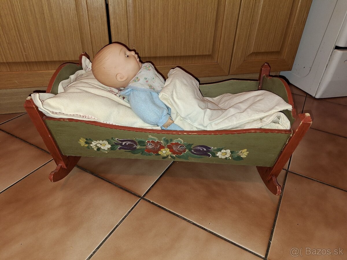 Stará maľovaná drevenná koliska - 10