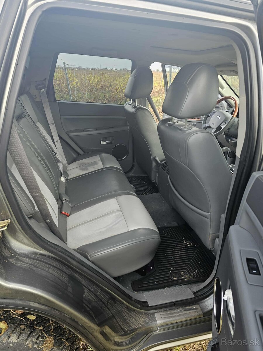 JEEP GRAND CHEROKEE 5.7i Hemi V8 - 10